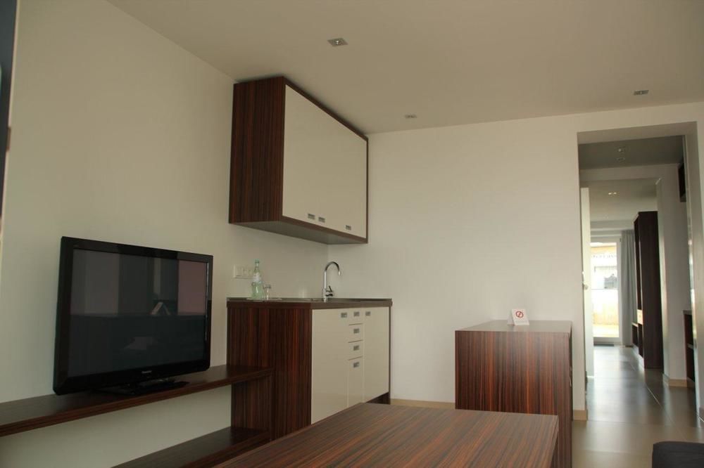 Strandhotel Dranske Ngoại thất bức ảnh